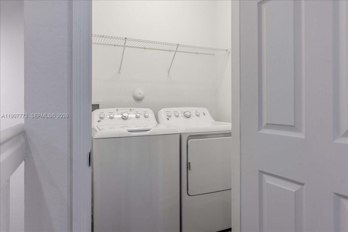 Real estate property located at 3335 94th Ter, Miami-dade, Bonterra, Hialeah, FL