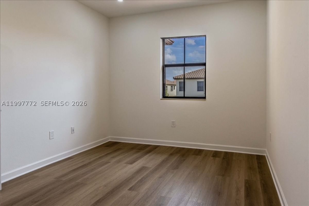 Real estate property located at 3335 94th Ter, Miami-dade, Bonterra, Hialeah, FL