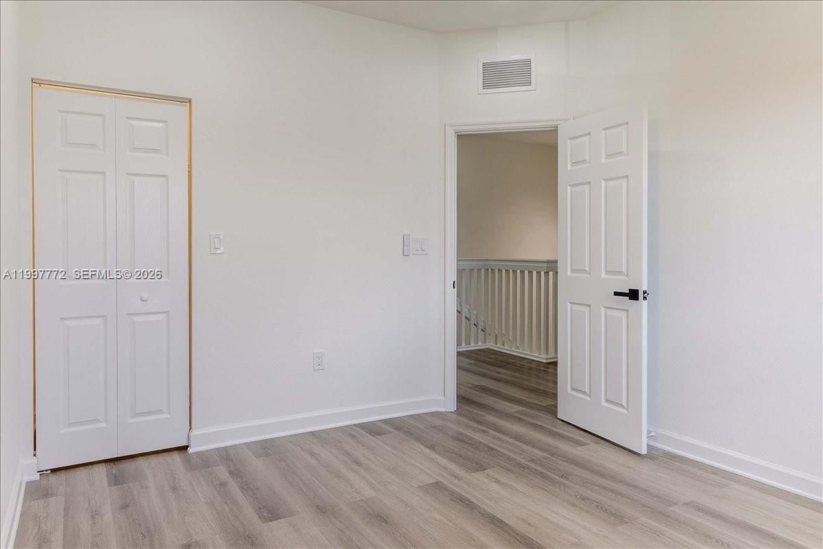 Real estate property located at 3335 94th Ter, Miami-dade, Bonterra, Hialeah, FL