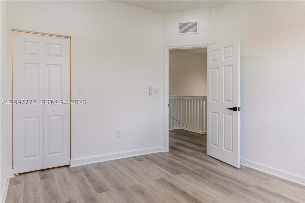 Real estate property located at 3335 94th Ter, Miami-dade, Bonterra, Hialeah, FL