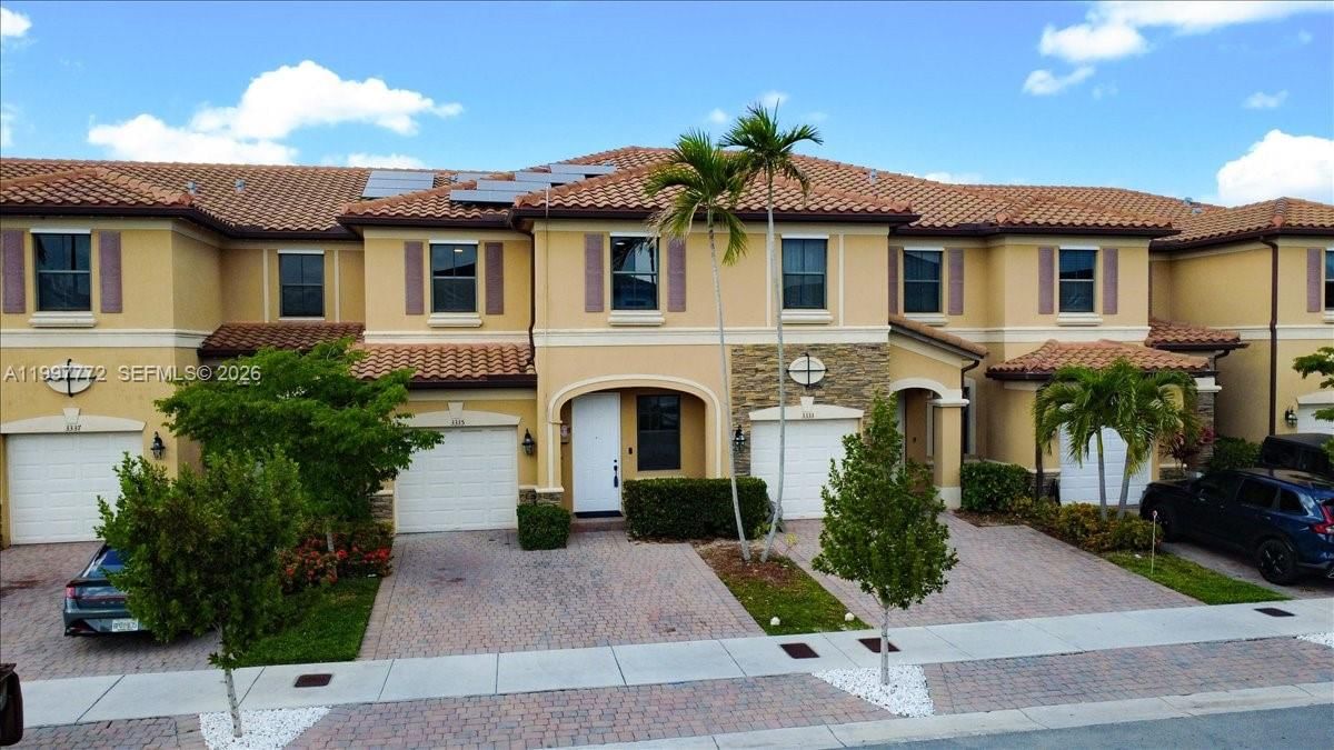 Real estate property located at 3335 94th Ter, Miami-dade, Bonterra, Hialeah, FL