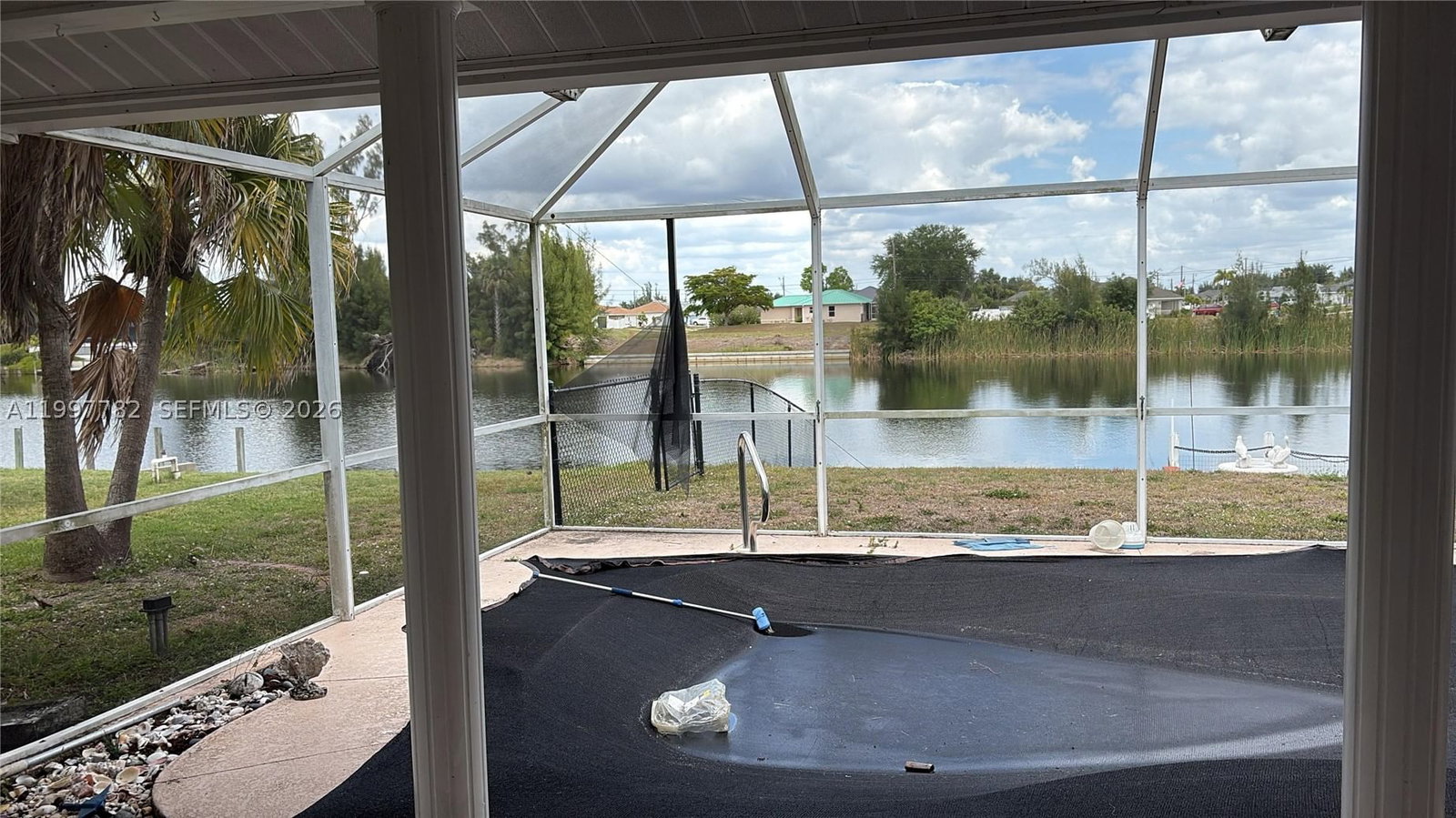 Real estate property located at 251 22 Place, Lee, Cape Coral, Cape Coral, FL