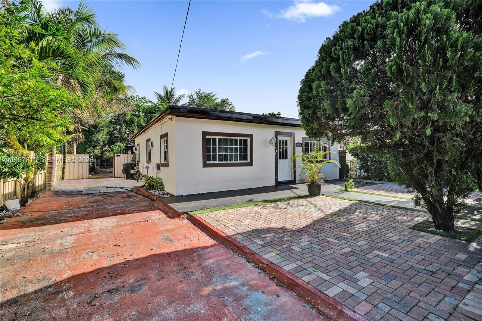 Real estate property located at 2158 100th St, Miami-dade, Woodland Addn, Miami, FL