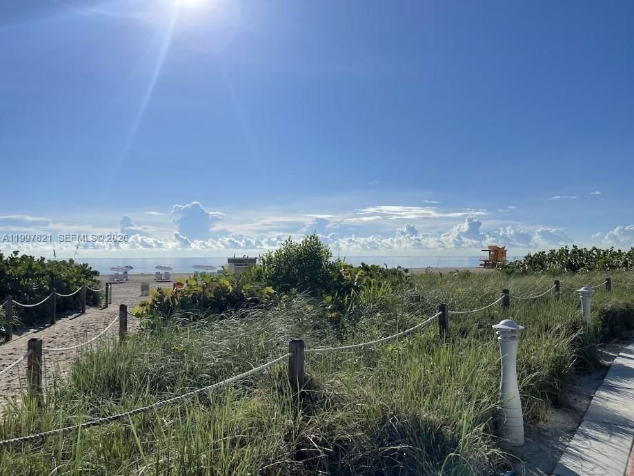 Real estate property located at 335 Ocean Dr #214, Miami-dade, Ocean Walk On South Beach, Miami Beach, FL