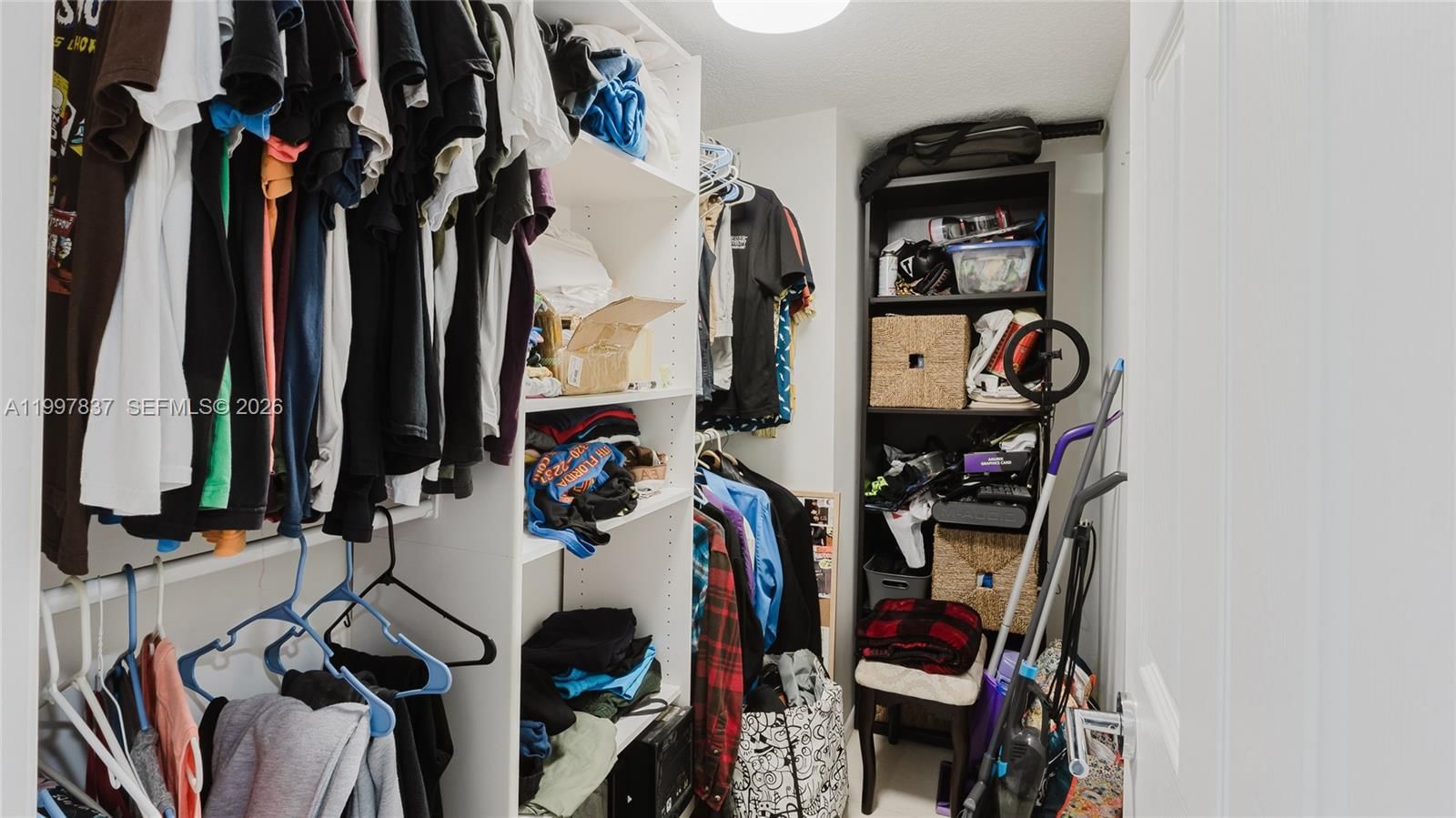 Real estate property located at 101 96th Ter #101, Broward, Fountains Of Jacaranda Co, Plantation, FL