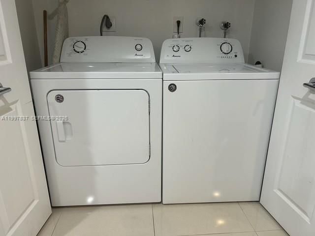 Real estate property located at 101 96th Ter #101, Broward, Fountains Of Jacaranda Co, Plantation, FL