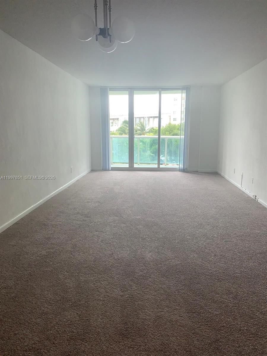 Real estate property located at 19380 Collins Ave #319, Miami-dade, Oceanview Building B Cond, Sunny Isles Beach, FL