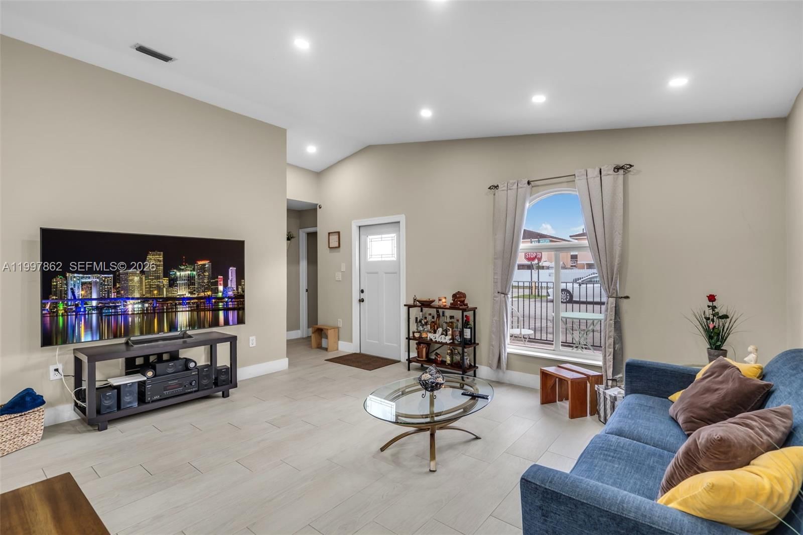 Real estate property located at 7001 35th Ave #169, Miami-dade, Los Palacios Ii Condo, Hialeah, FL