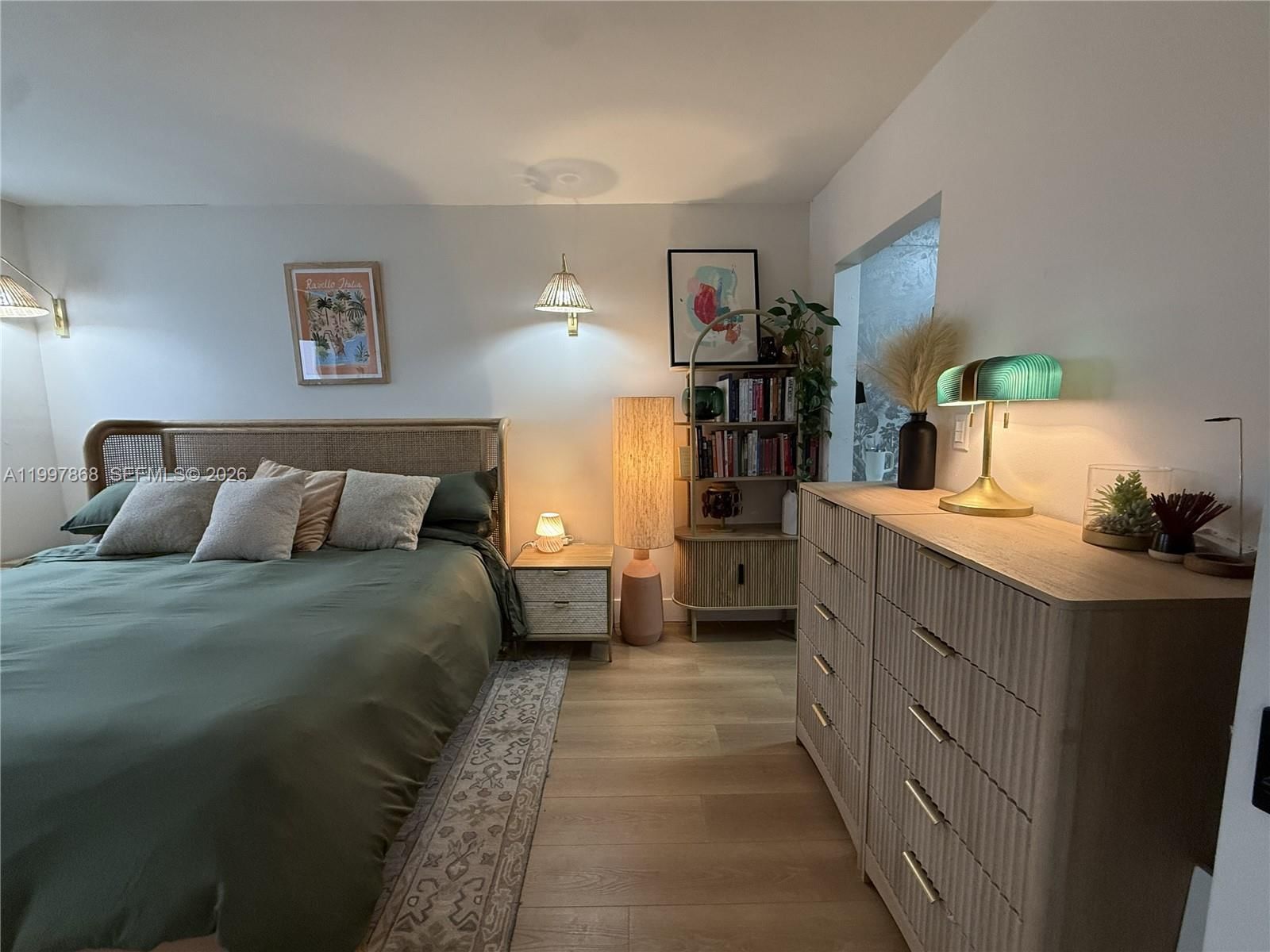 Real estate property located at 1666 West Ave #305, Miami-dade, Belle View Sub, Miami Beach, FL