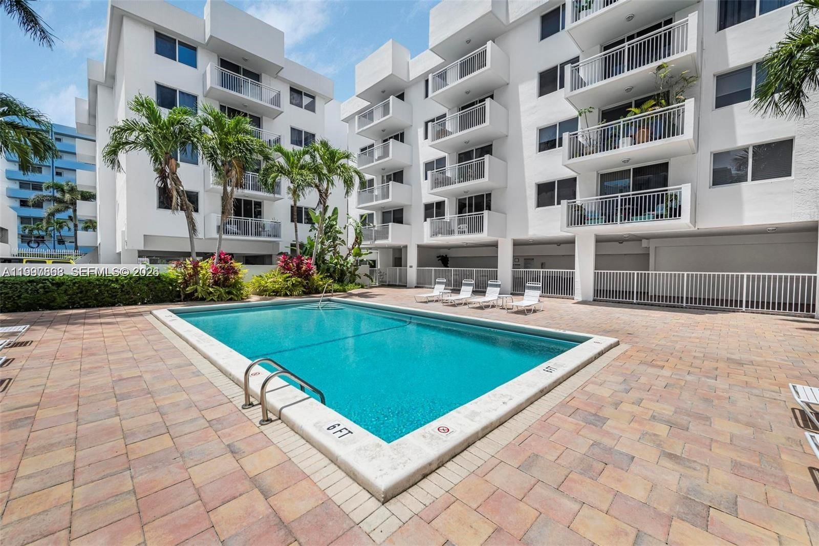 Real estate property located at 1666 West Ave #305, Miami-dade, Belle View Sub, Miami Beach, FL