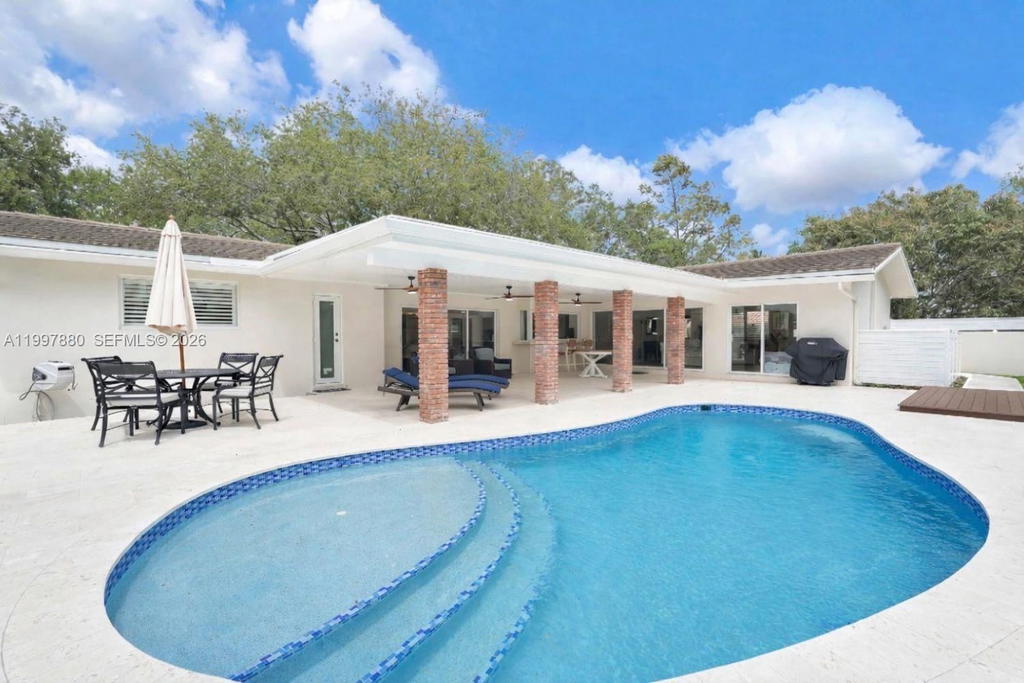 Real estate property located at 8300 158th St, Miami-dade, Southwood, Palmetto Bay, FL