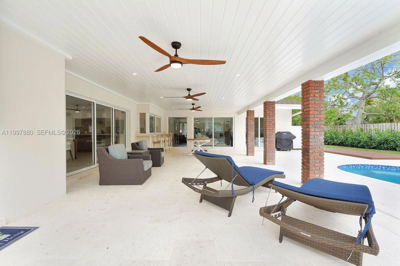 Real estate property located at 8300 158th St, Miami-dade, Southwood, Palmetto Bay, FL