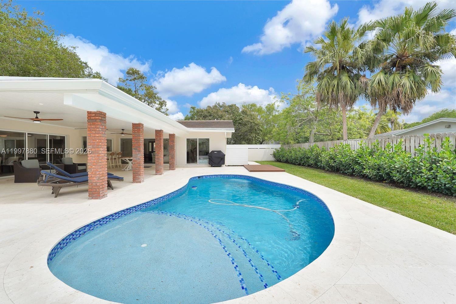 Real estate property located at 8300 158th St, Miami-dade, Southwood, Palmetto Bay, FL