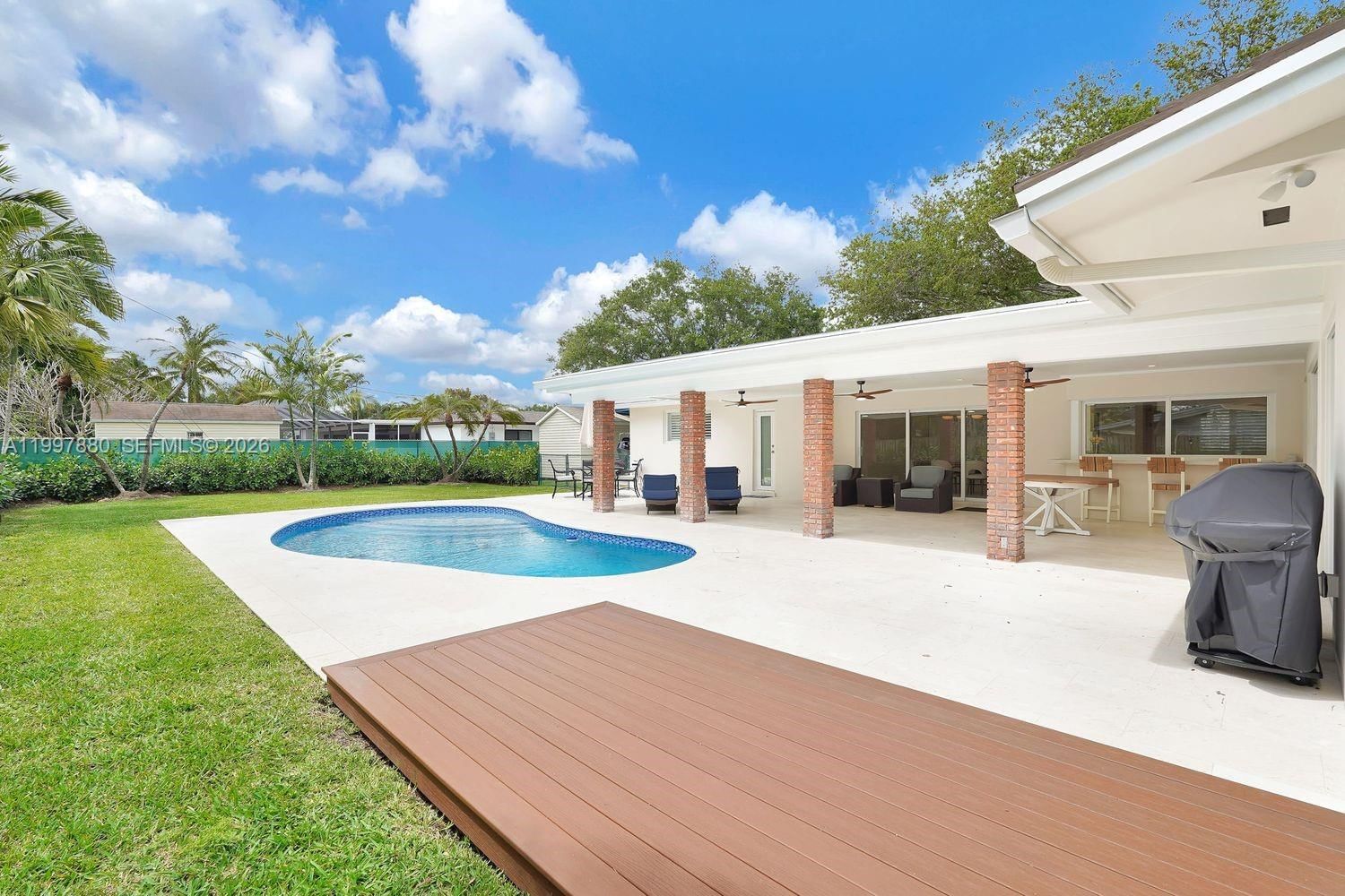 Real estate property located at 8300 158th St, Miami-dade, Southwood, Palmetto Bay, FL