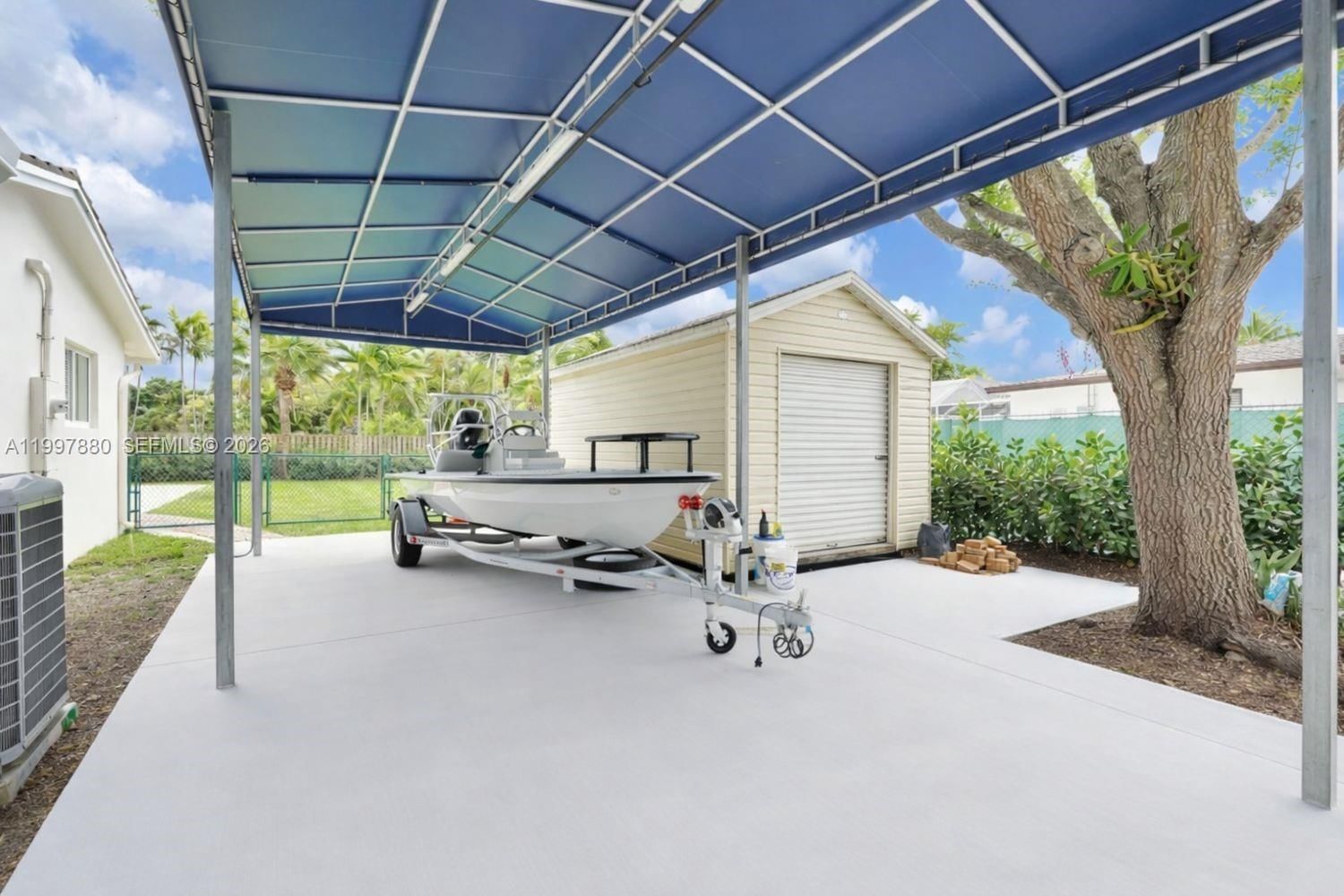 Real estate property located at 8300 158th St, Miami-dade, Southwood, Palmetto Bay, FL