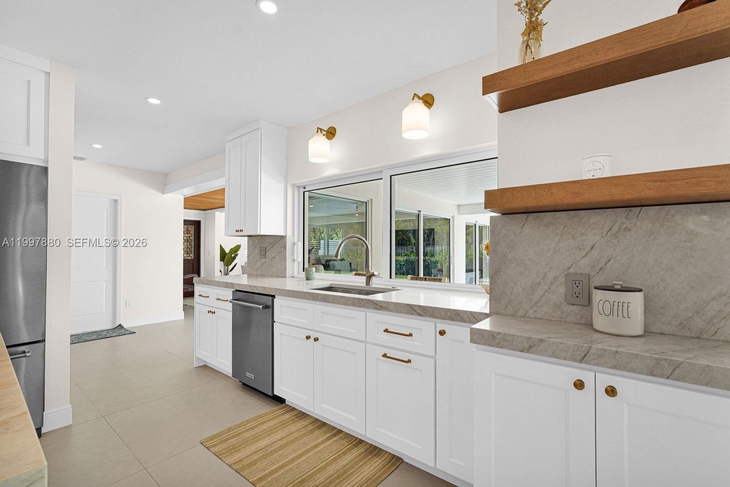 Real estate property located at 8300 158th St, Miami-dade, Southwood, Palmetto Bay, FL