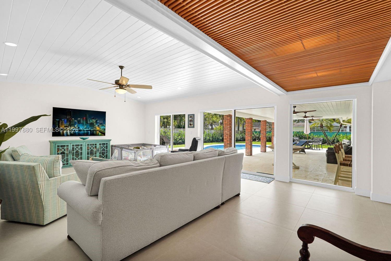 Real estate property located at 8300 158th St, Miami-dade, Southwood, Palmetto Bay, FL