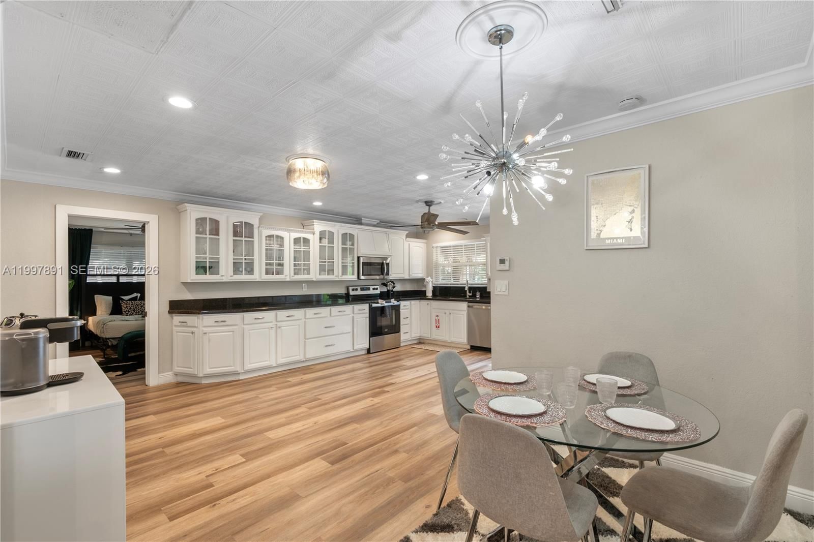 Real estate property located at 1652 39th St, Broward, Oakland Park 2nd Add-resu, Oakland Park, FL