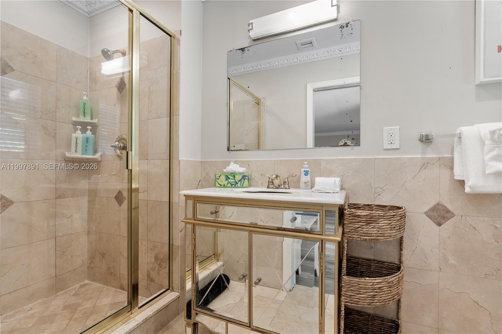 Real estate property located at 1652 39th St, Broward, Oakland Park 2nd Add-resu, Oakland Park, FL