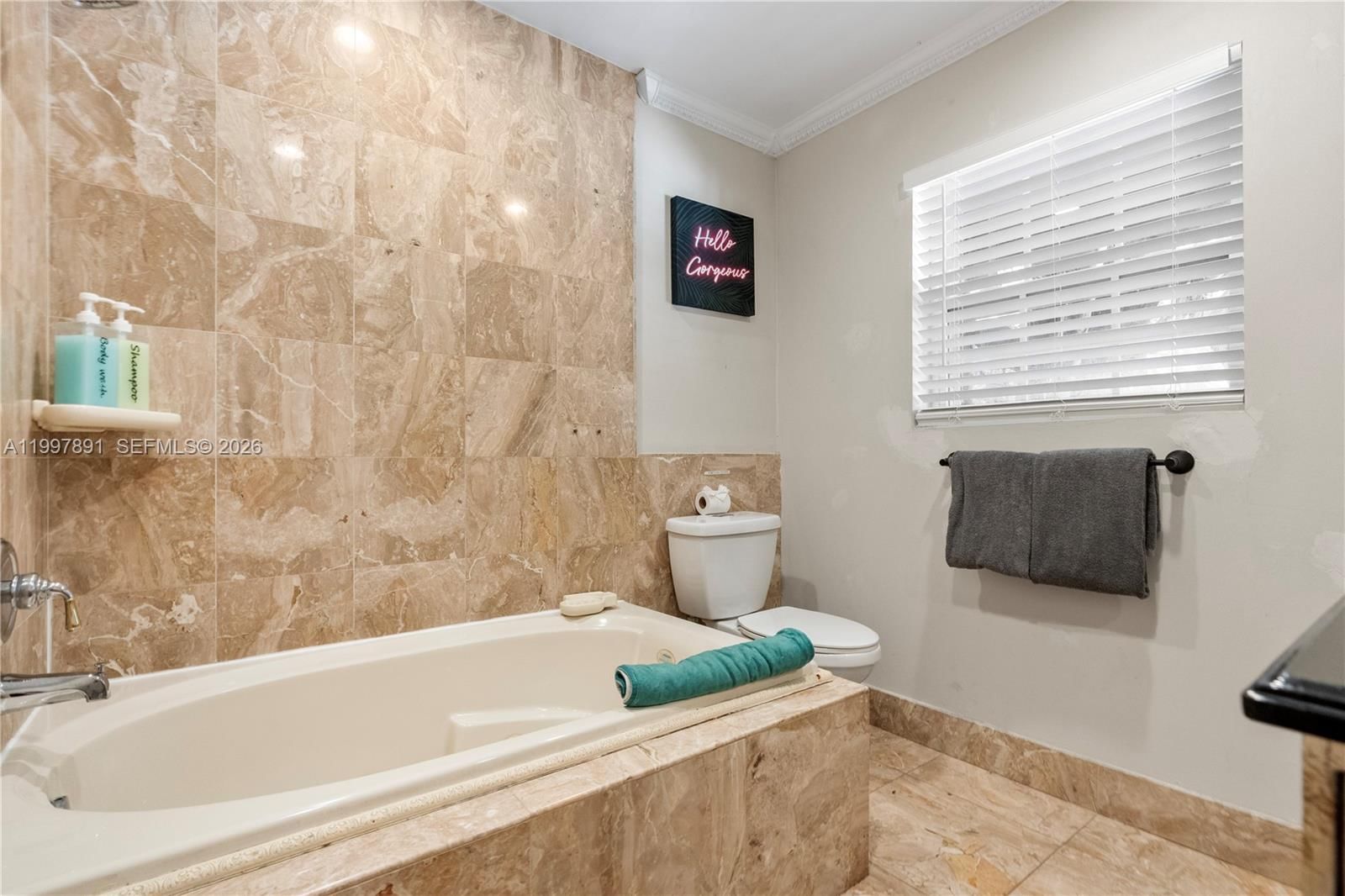 Real estate property located at 1652 39th St, Broward, Oakland Park 2nd Add-resu, Oakland Park, FL