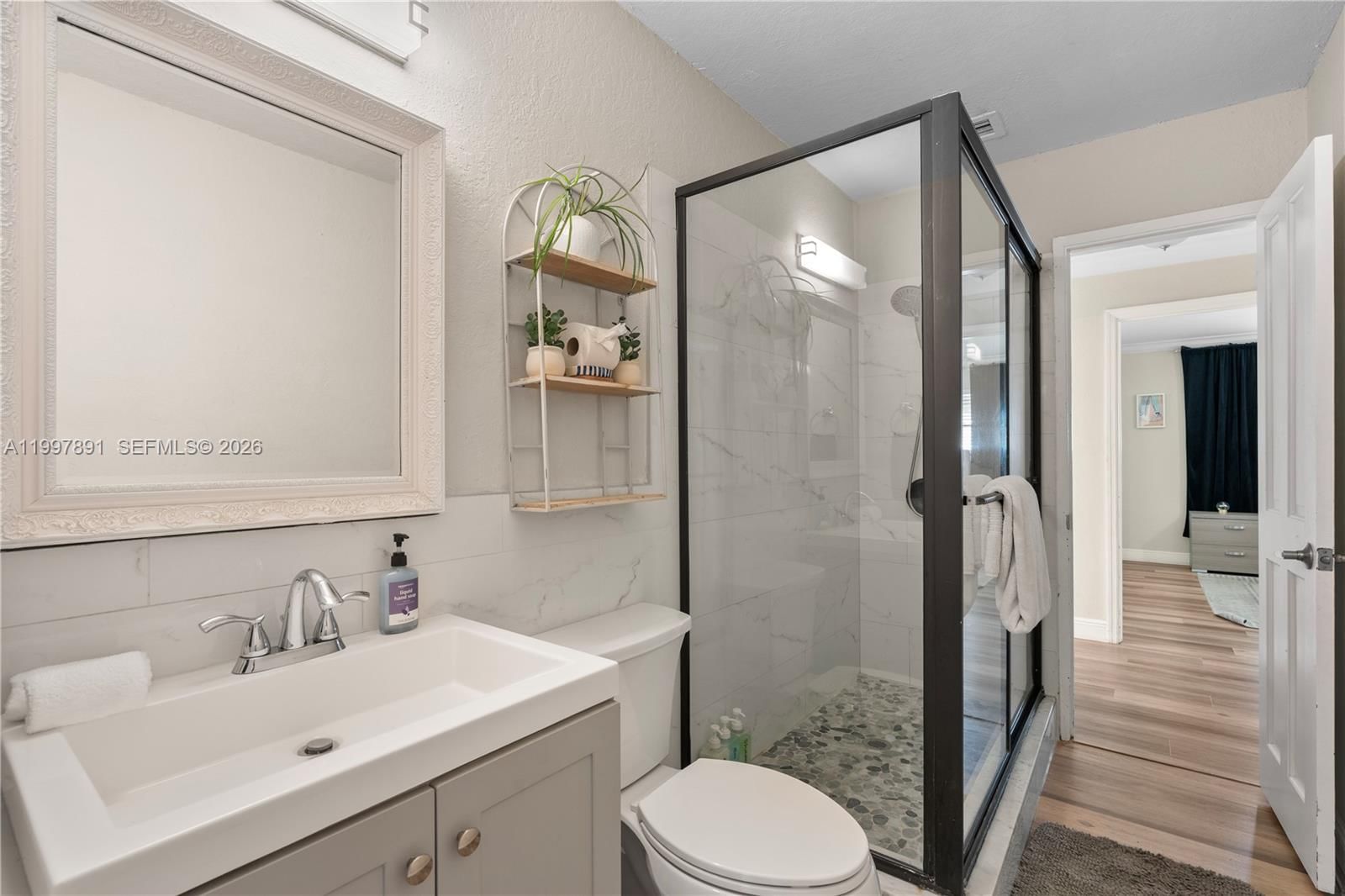 Real estate property located at 1652 39th St, Broward, Oakland Park 2nd Add-resu, Oakland Park, FL