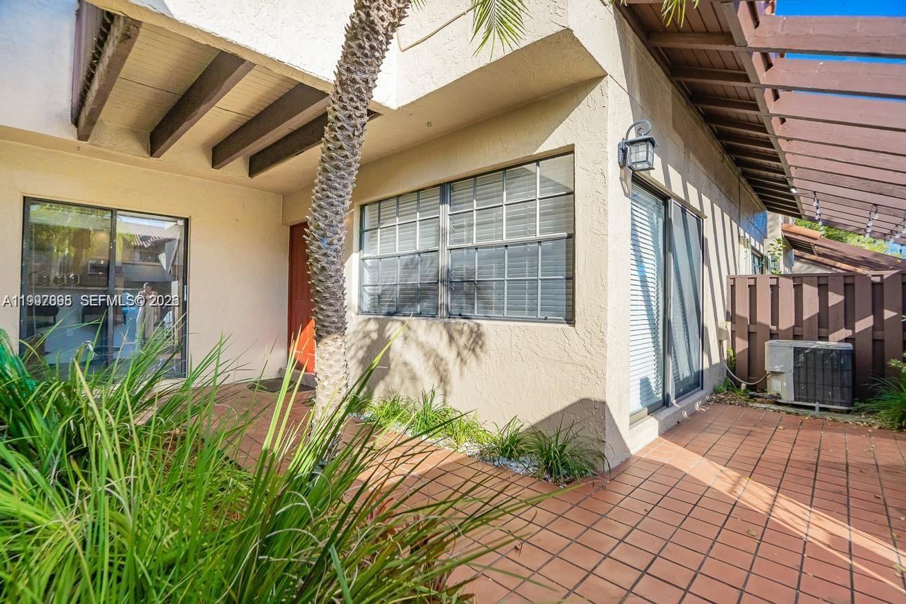 Real estate property located at 13257 113th Ter, Miami-dade, Host Crossings, Miami, FL