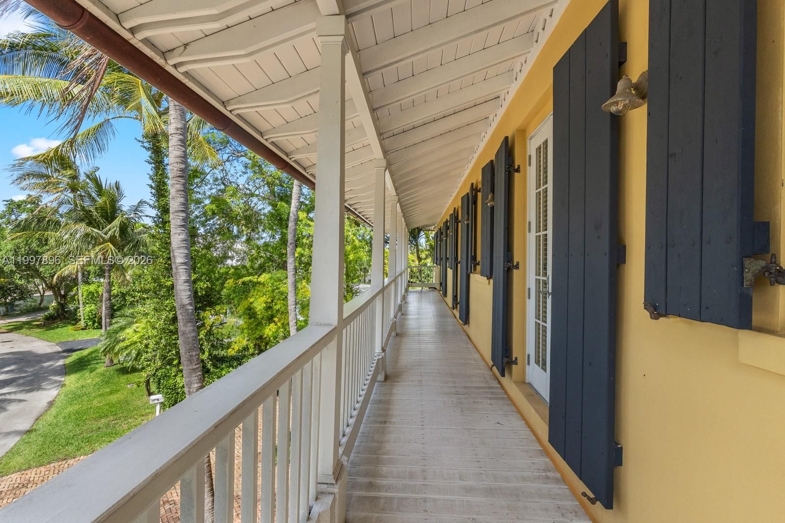 Real estate property located at 685 Harbor Ln, Miami-dade, Biscayne Key Estates, Key Biscayne, FL