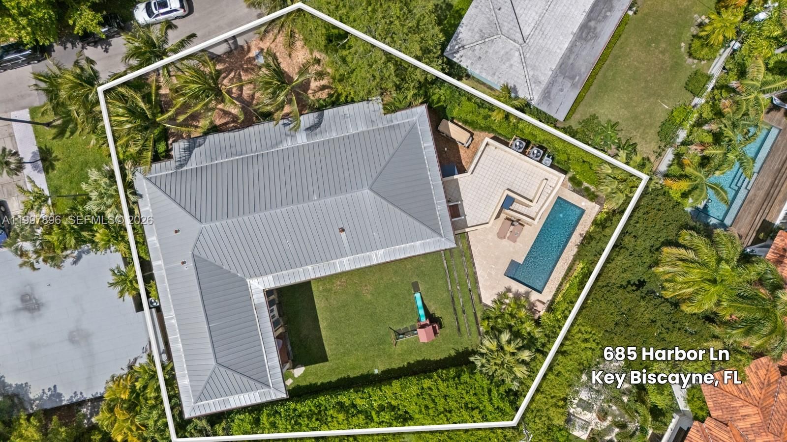 Real estate property located at 685 Harbor Ln, Miami-dade, Biscayne Key Estates, Key Biscayne, FL