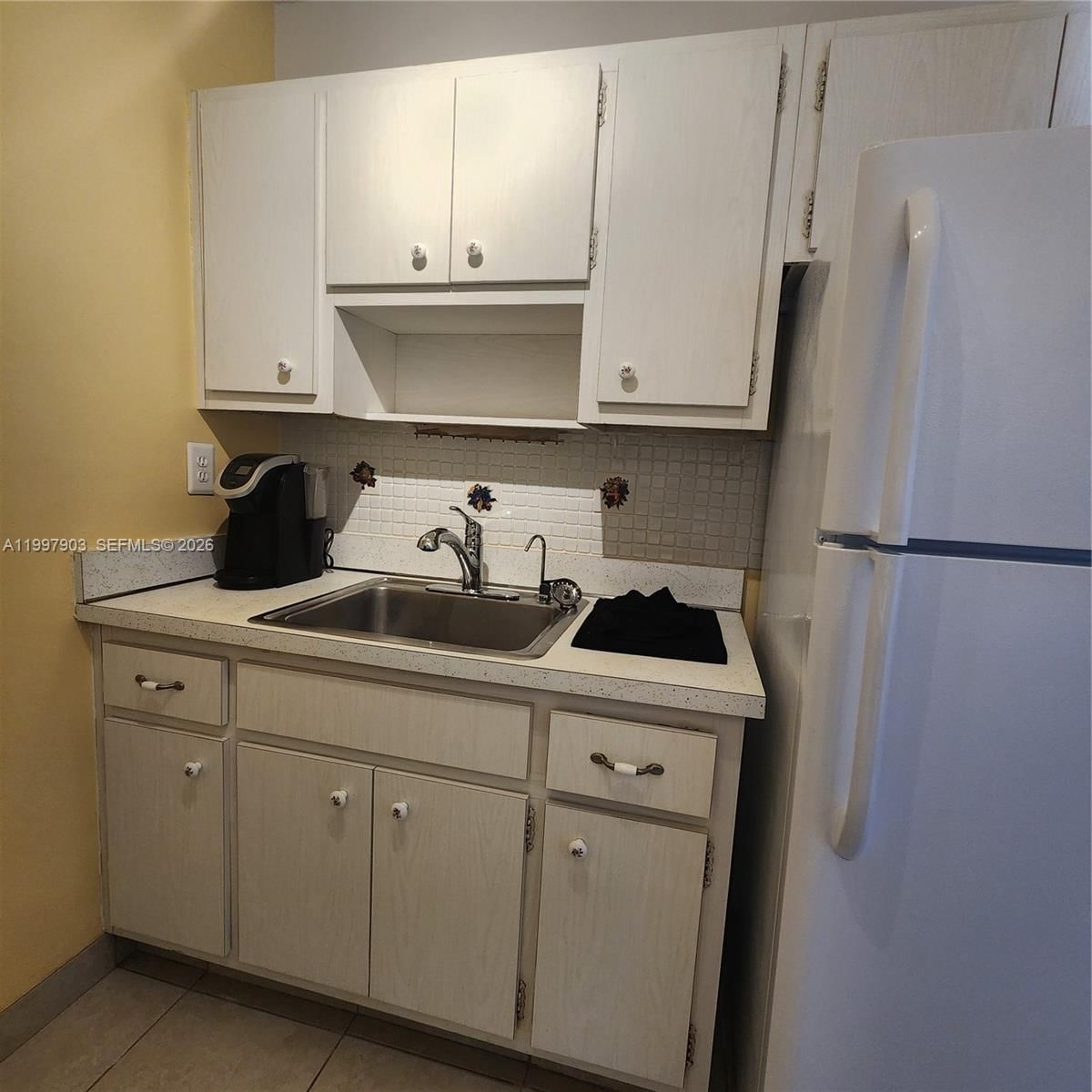 Real estate property located at 2170 51st Ct A25, Broward, Montclair Gardens Condo, Fort Lauderdale, FL