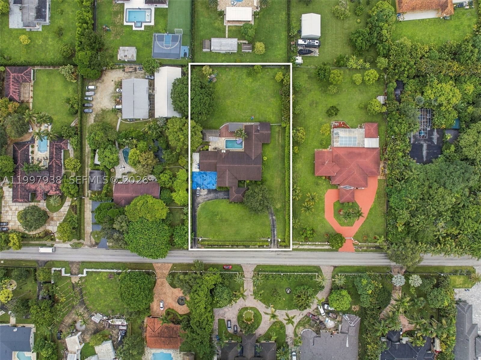 Real estate property located at 11301 95th St, Miami-dade, N.a, Miami, FL