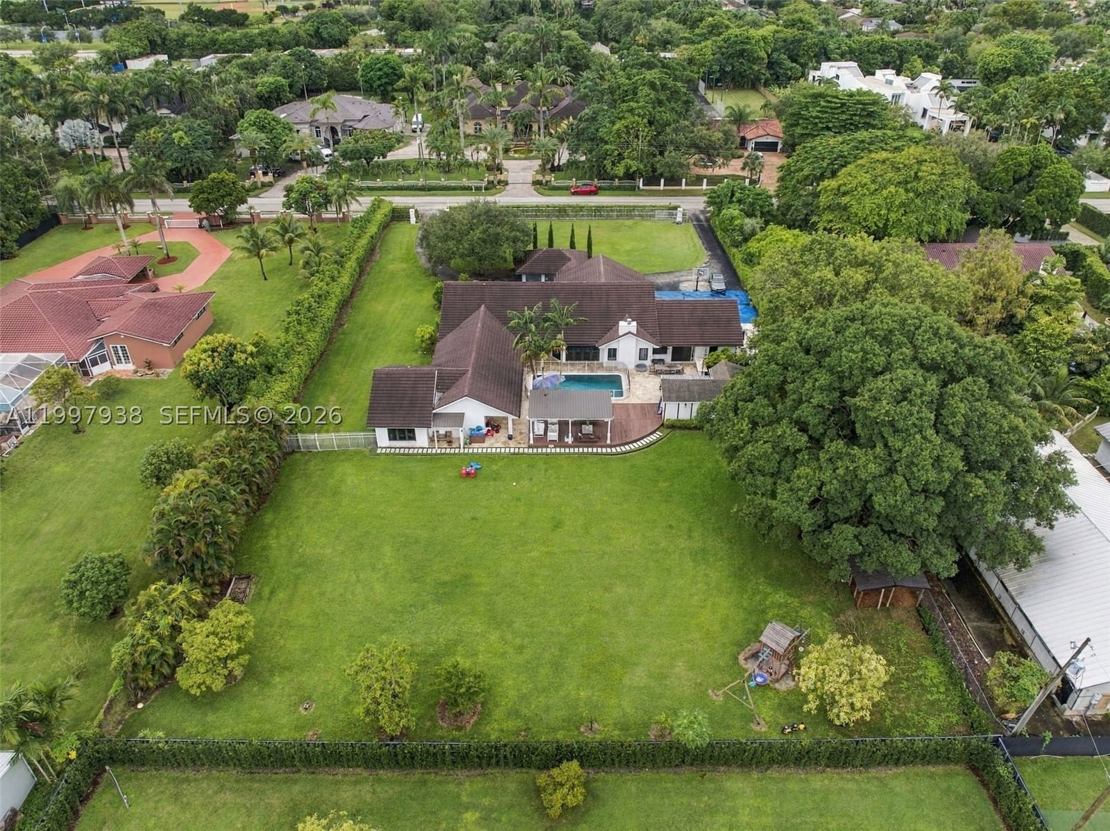 Real estate property located at 11301 95th St, Miami-dade, N.a, Miami, FL