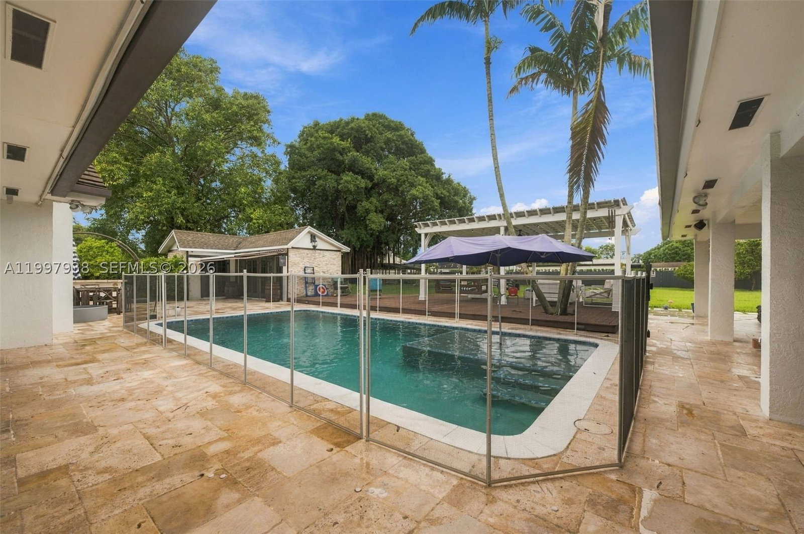 Real estate property located at 11301 95th St, Miami-dade, N.a, Miami, FL