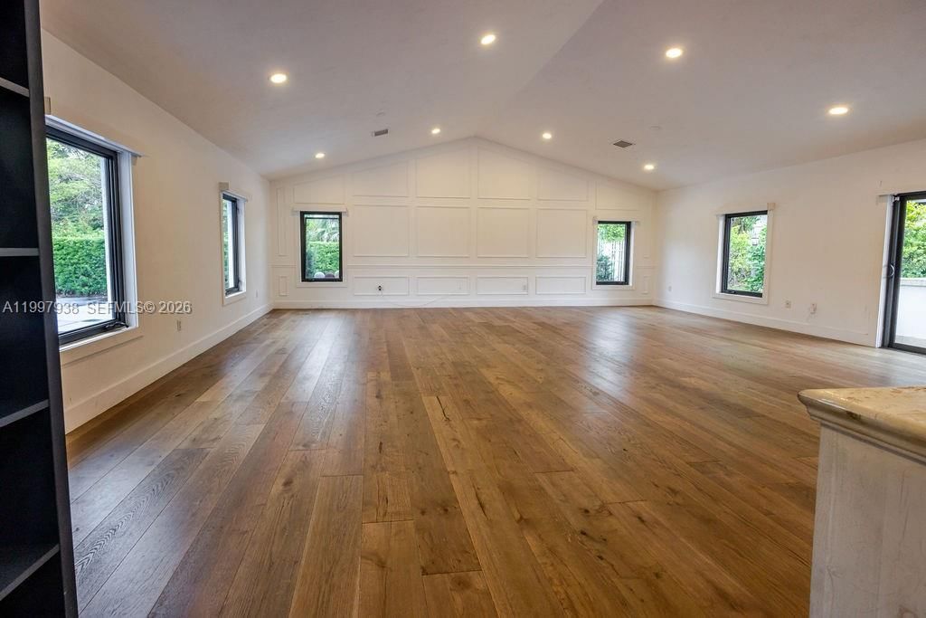 Real estate property located at 11301 95th St, Miami-dade, N.a, Miami, FL