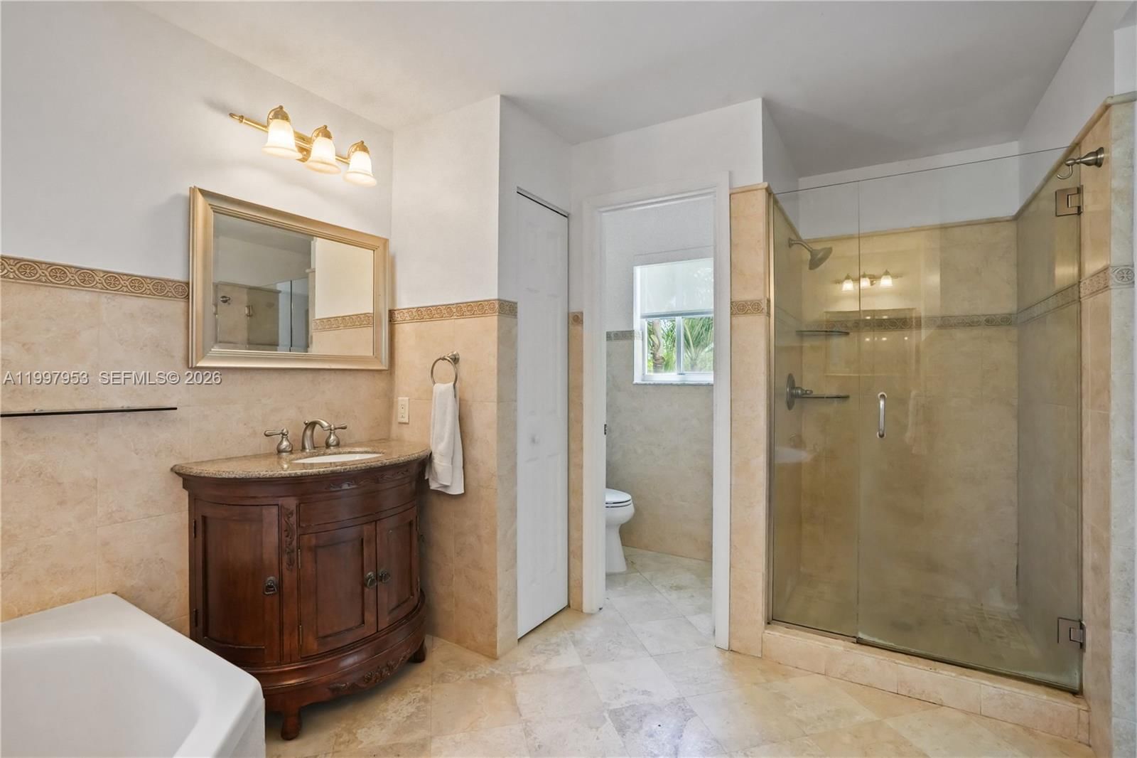 Real estate property located at 1317 Chenille Cir, Broward, Sector 2-parcels 9 & 10, Weston, FL