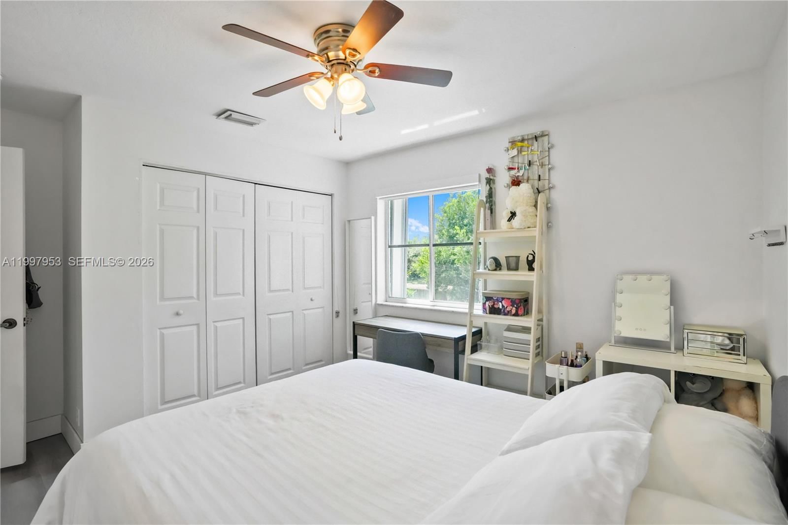 Real estate property located at 1317 Chenille Cir, Broward, Sector 2-parcels 9 & 10, Weston, FL