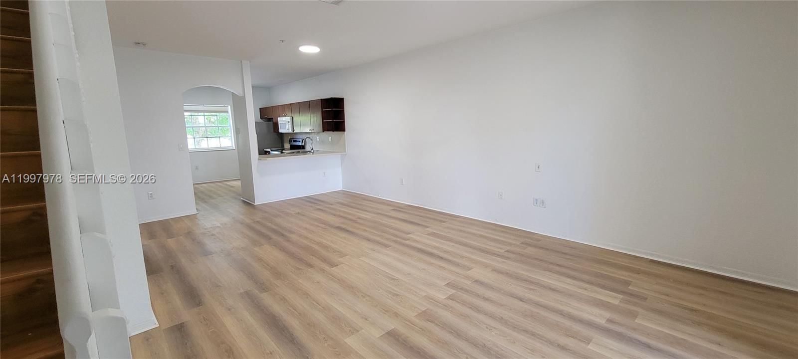 Real estate property located at 5640 115th Ct #211, Miami-dade, Las Brisas At Doral Condo, Doral, FL