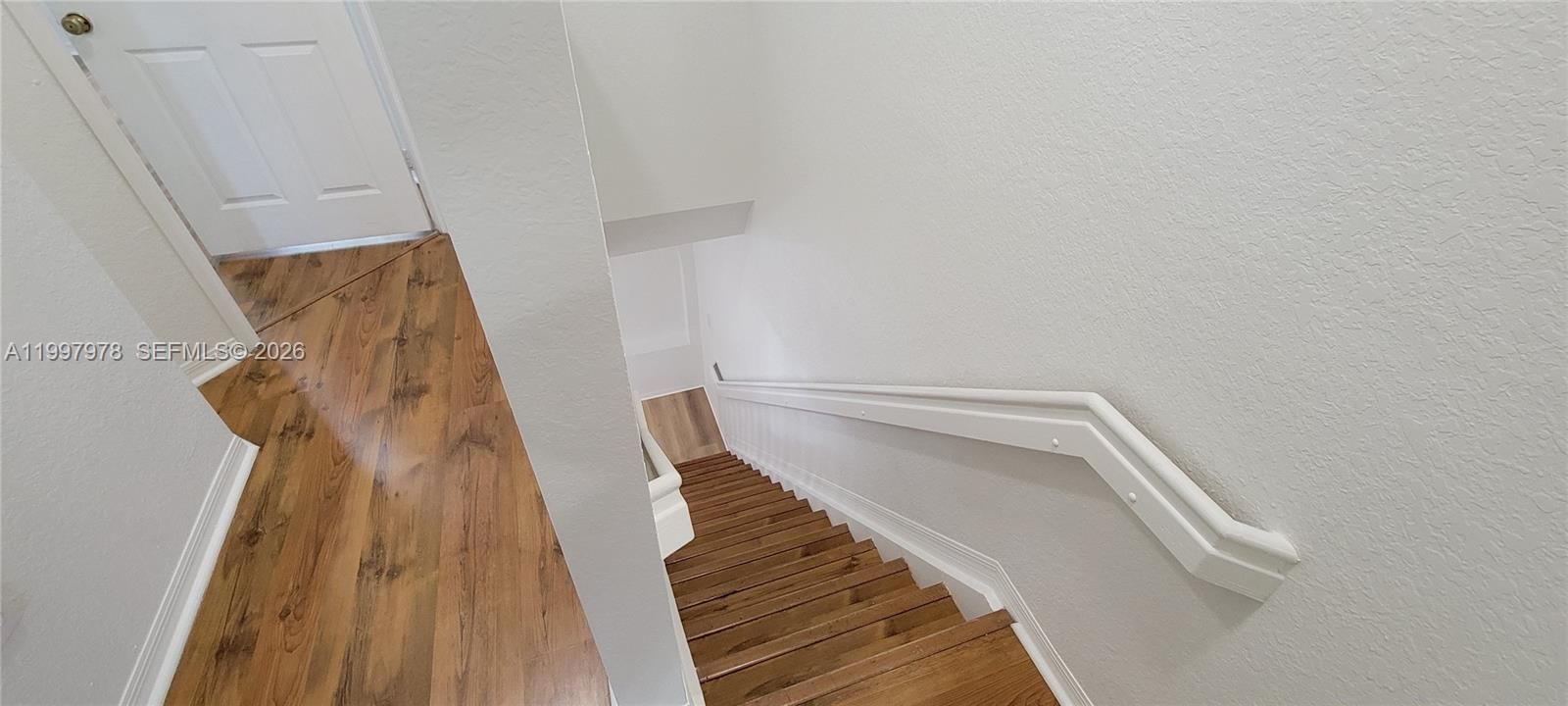 Real estate property located at 5640 115th Ct #211, Miami-dade, Las Brisas At Doral Condo, Doral, FL