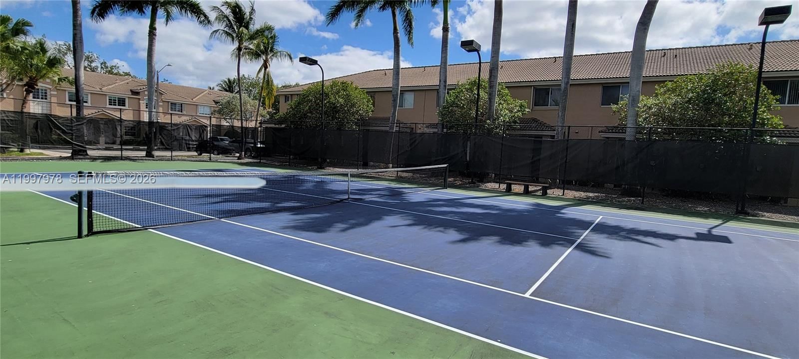 Real estate property located at 5640 115th Ct #211, Miami-dade, Las Brisas At Doral Condo, Doral, FL