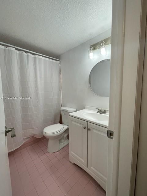 Real estate property located at 1530 2nd St #105, Miami-dade, Villa Del Sol Condo, Miami, FL