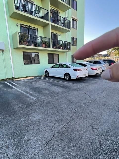 Real estate property located at 1530 2nd St #105, Miami-dade, Villa Del Sol Condo, Miami, FL