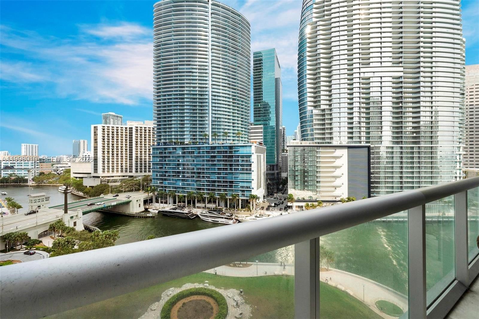 Real estate property located at 465 Brickell Ave #1406, Miami-dade, Iconbrickell Condo No 1, Miami, FL