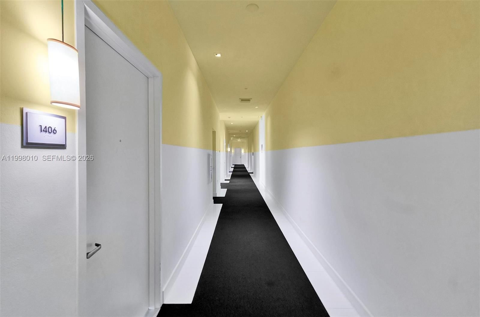 Real estate property located at 465 Brickell Ave #1406, Miami-dade, Iconbrickell Condo No 1, Miami, FL