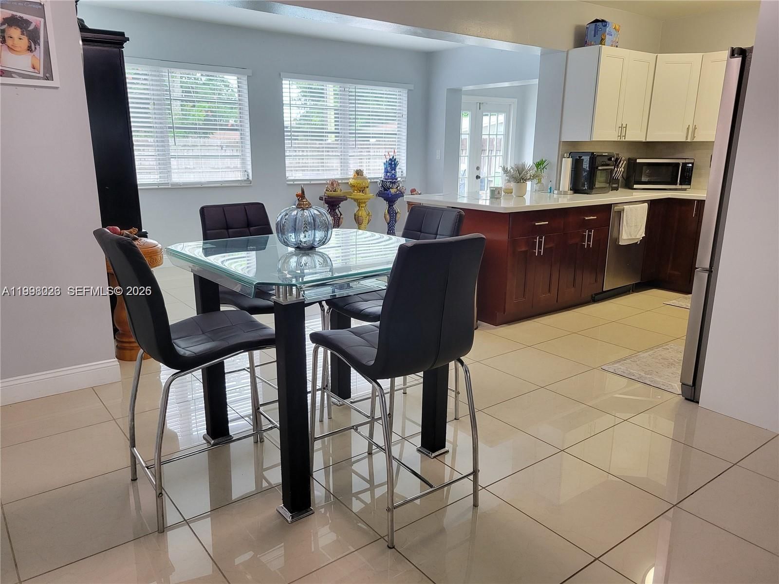 Real estate property located at 6930 12th St, Broward, Pembroke Pines No 3, Pembroke Pines, FL