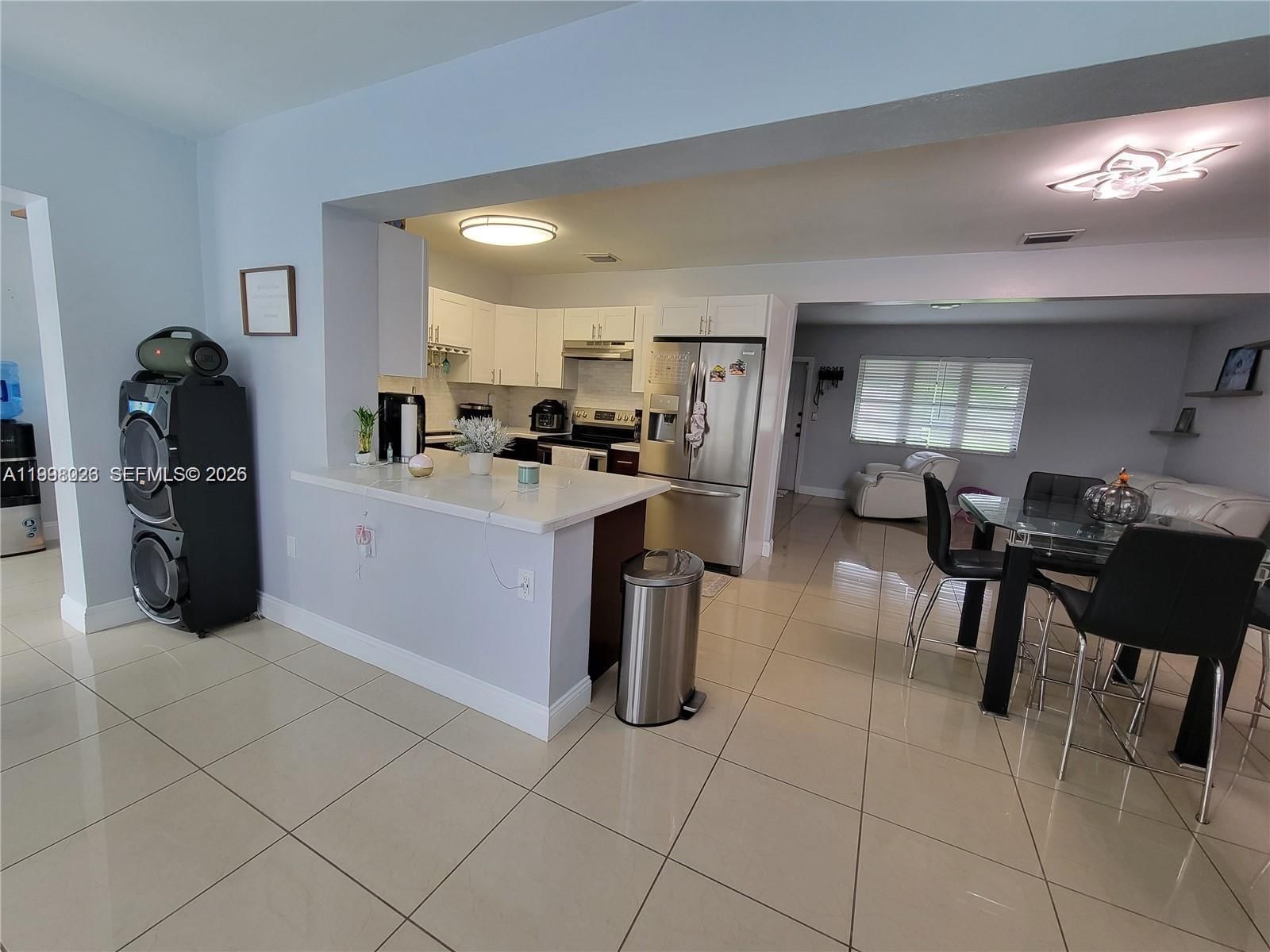 Real estate property located at 6930 12th St, Broward, Pembroke Pines No 3, Pembroke Pines, FL