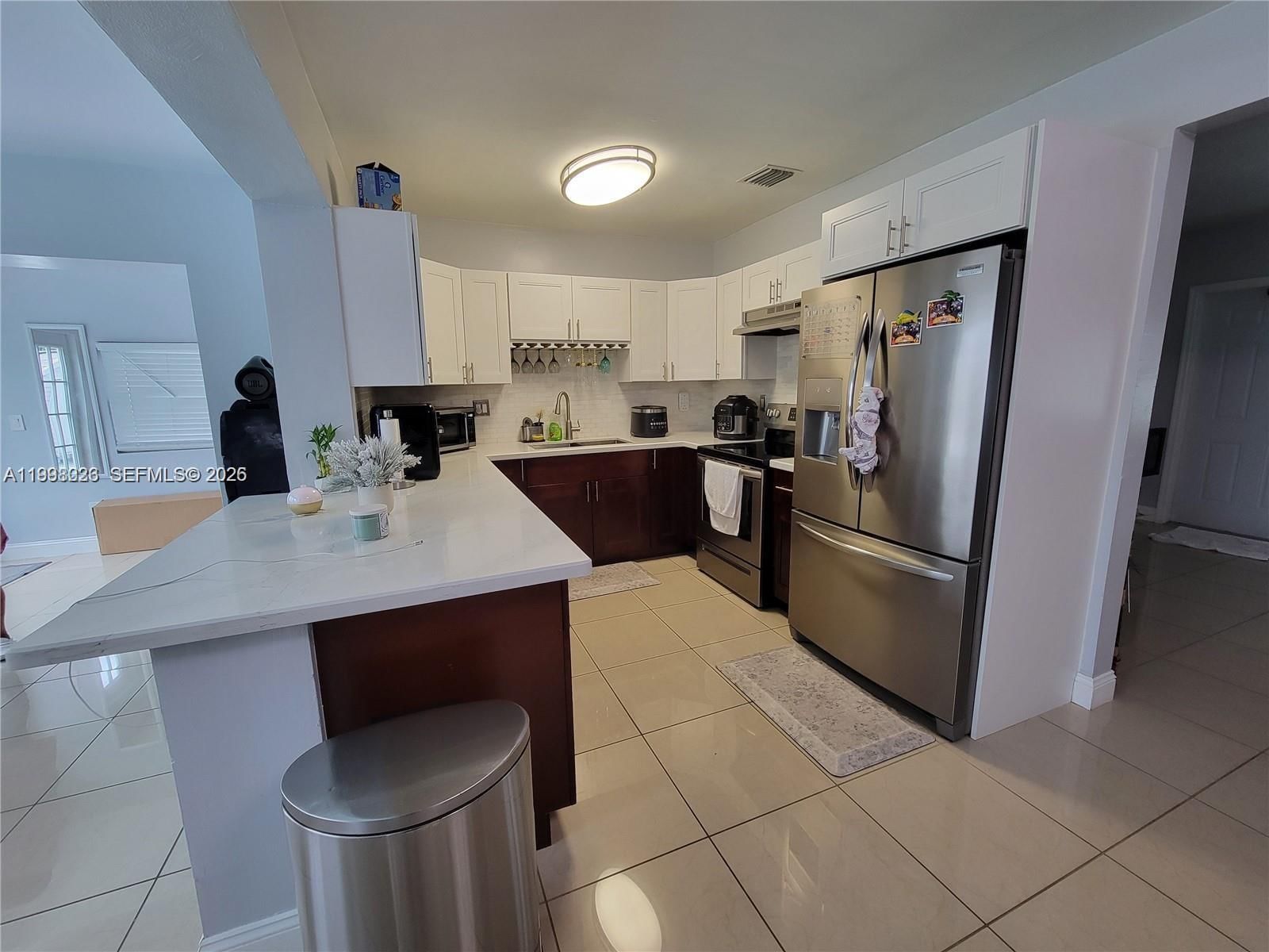 Real estate property located at 6930 12th St, Broward, Pembroke Pines No 3, Pembroke Pines, FL