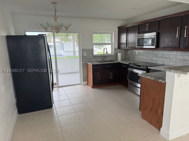 Real estate property located at 7005 66th Ter, Broward, Mainlands Of Tamarac Lake, Tamarac, FL