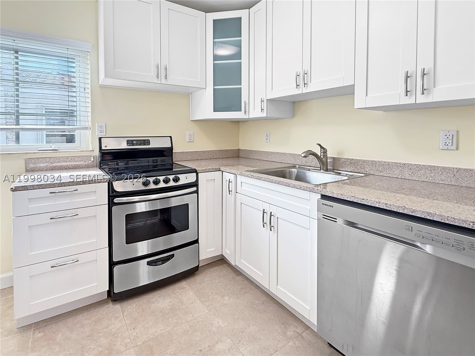 Real estate property located at 215 Sidonia Ave, Miami-dade, C Gab Douglas Sec, Coral Gables, FL