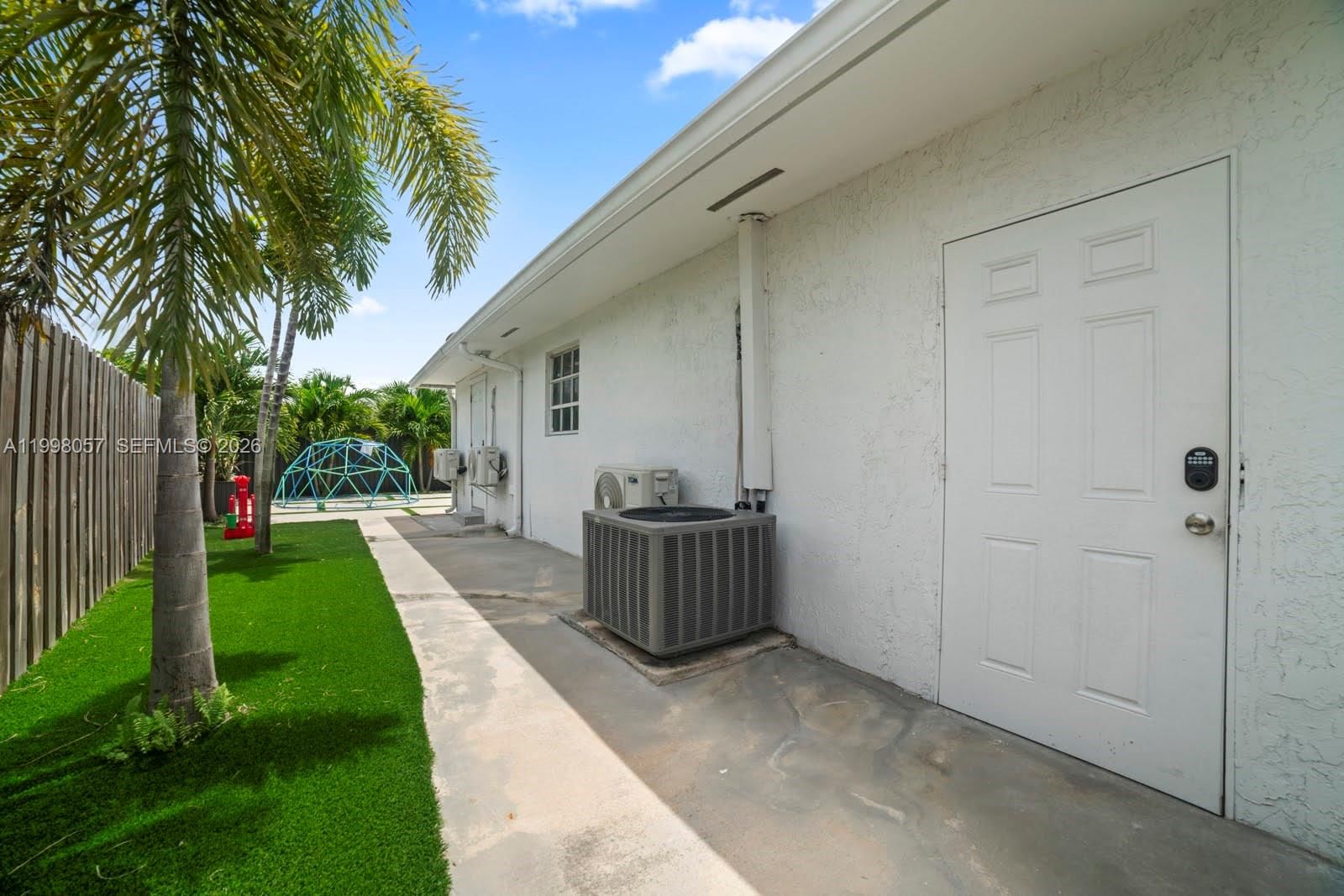 Real estate property located at , Miami-dade, San Sebastian Unit 1, Miami, FL