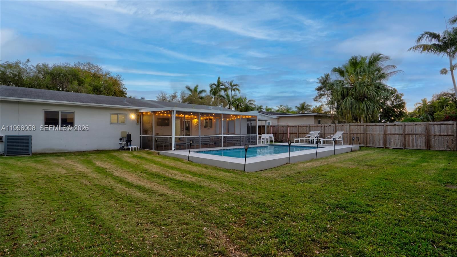 Real estate property located at 9311 Sterling Dr, Miami-dade, Bel Aire Sec 15, Cutler Bay, FL