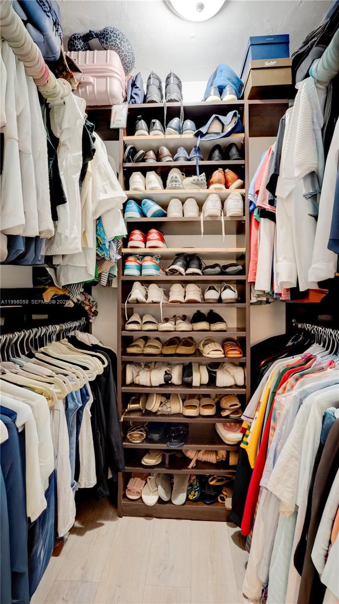 Real estate property located at 9311 Sterling Dr, Miami-dade, Bel Aire Sec 15, Cutler Bay, FL